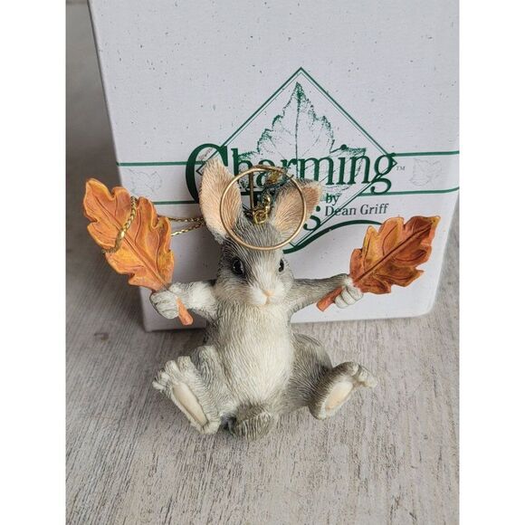 Charming Tails rabbit fall leaf ornament Xmas - Picture 2 of 6
